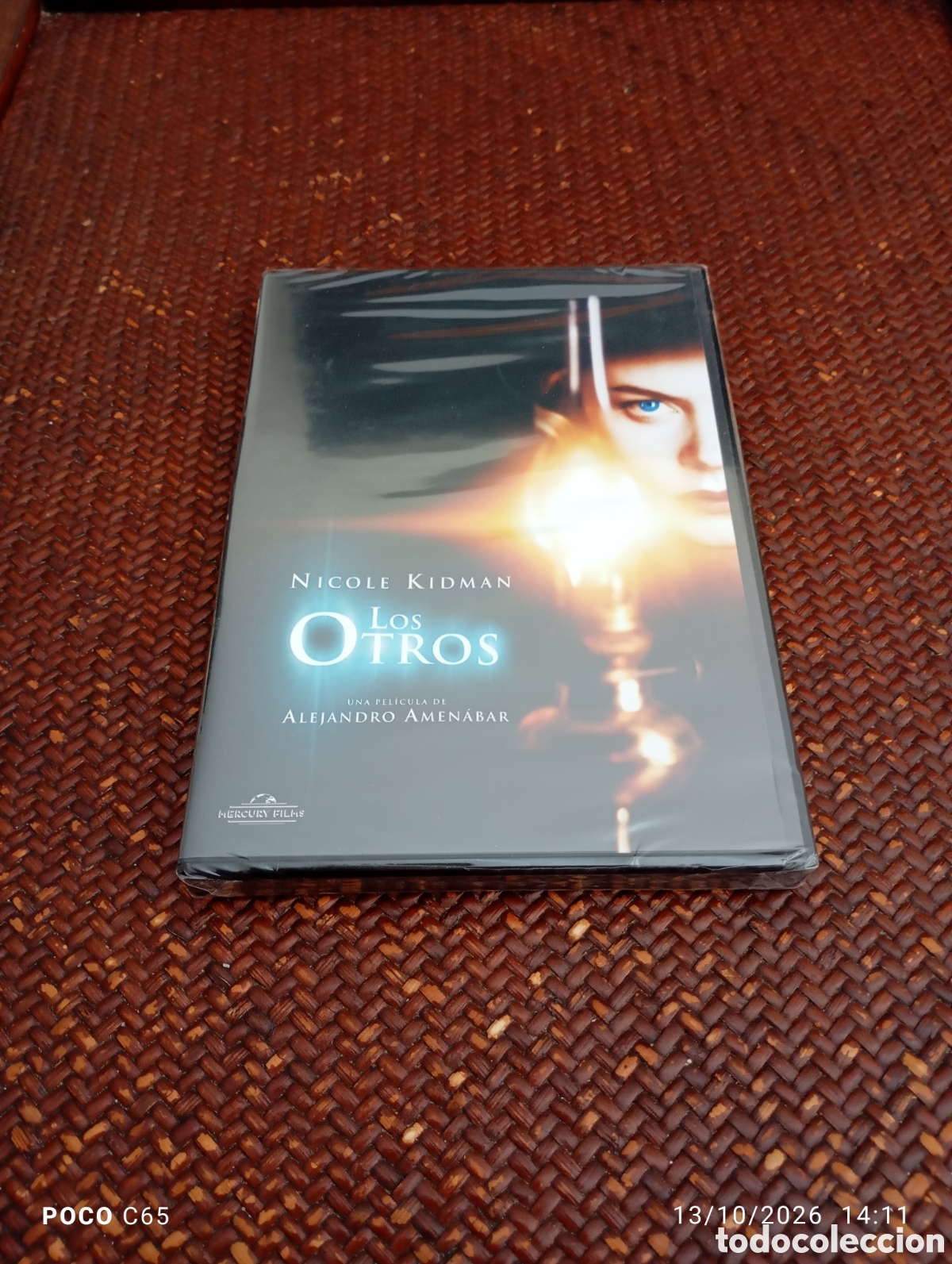 Cinema: Los otros precintada
