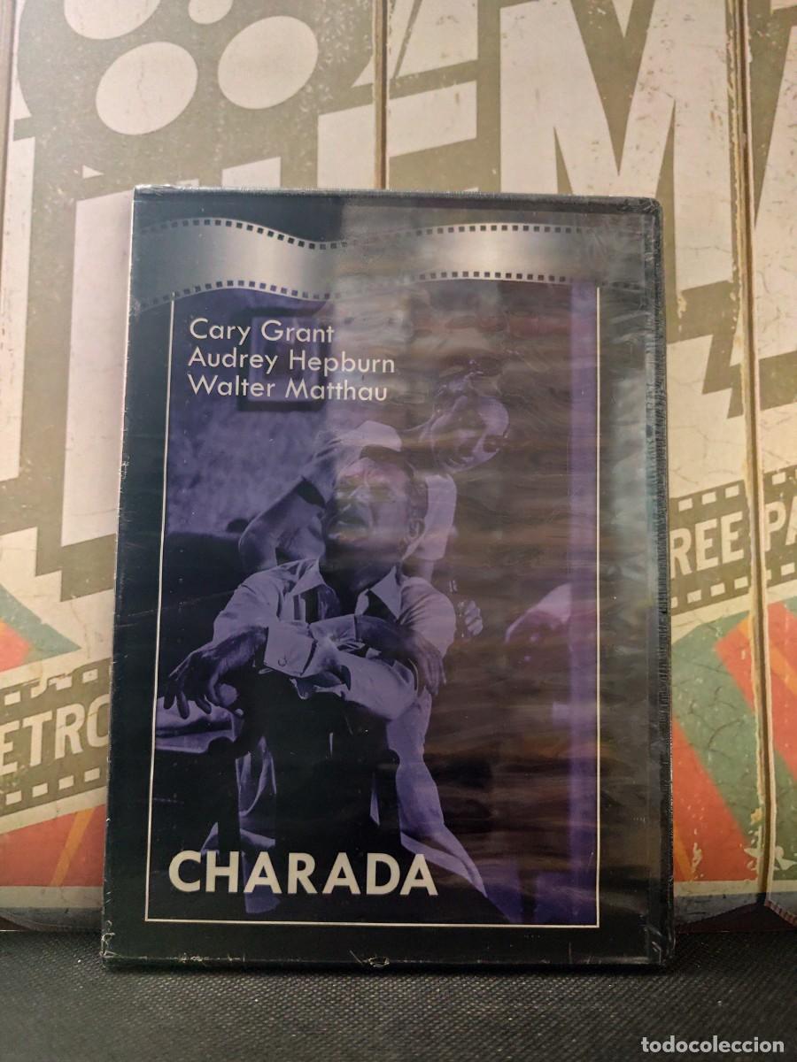 Cinema: DVD Slim 230 Charada / Caja fina precintado