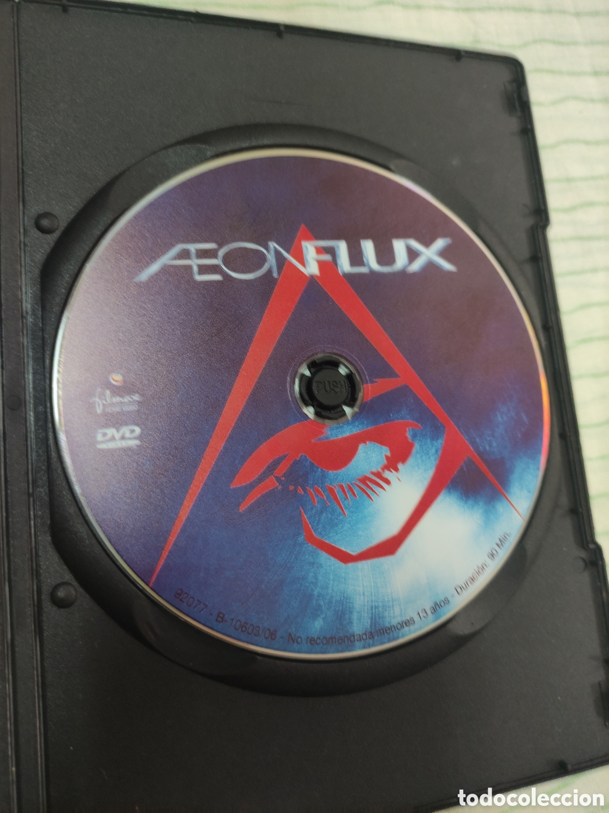 Cine: DVD - pel&iacute;cula - Aeonflux - Foto 3