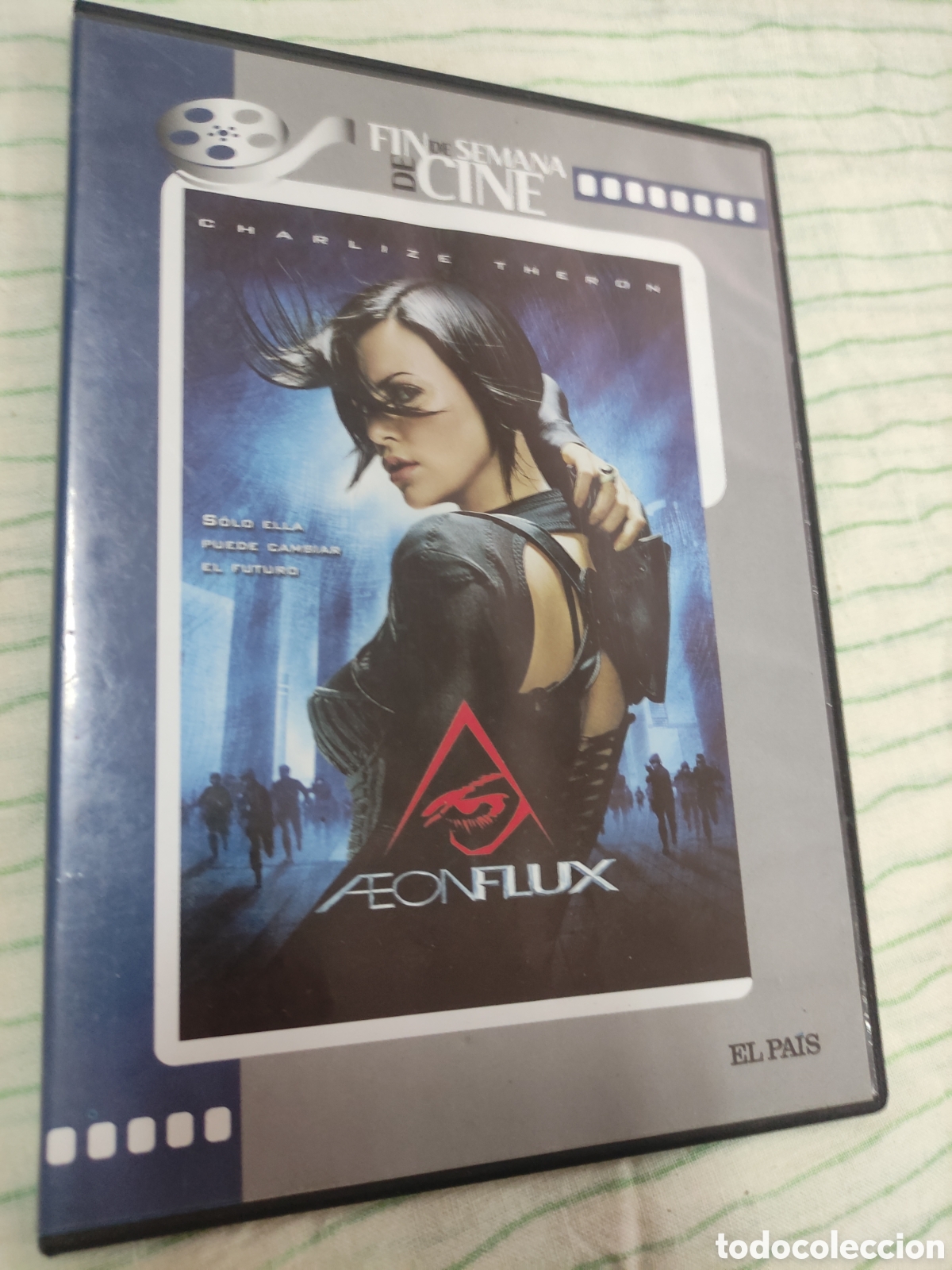 Cine: DVD - pel&iacute;cula - Aeonflux - Foto 1