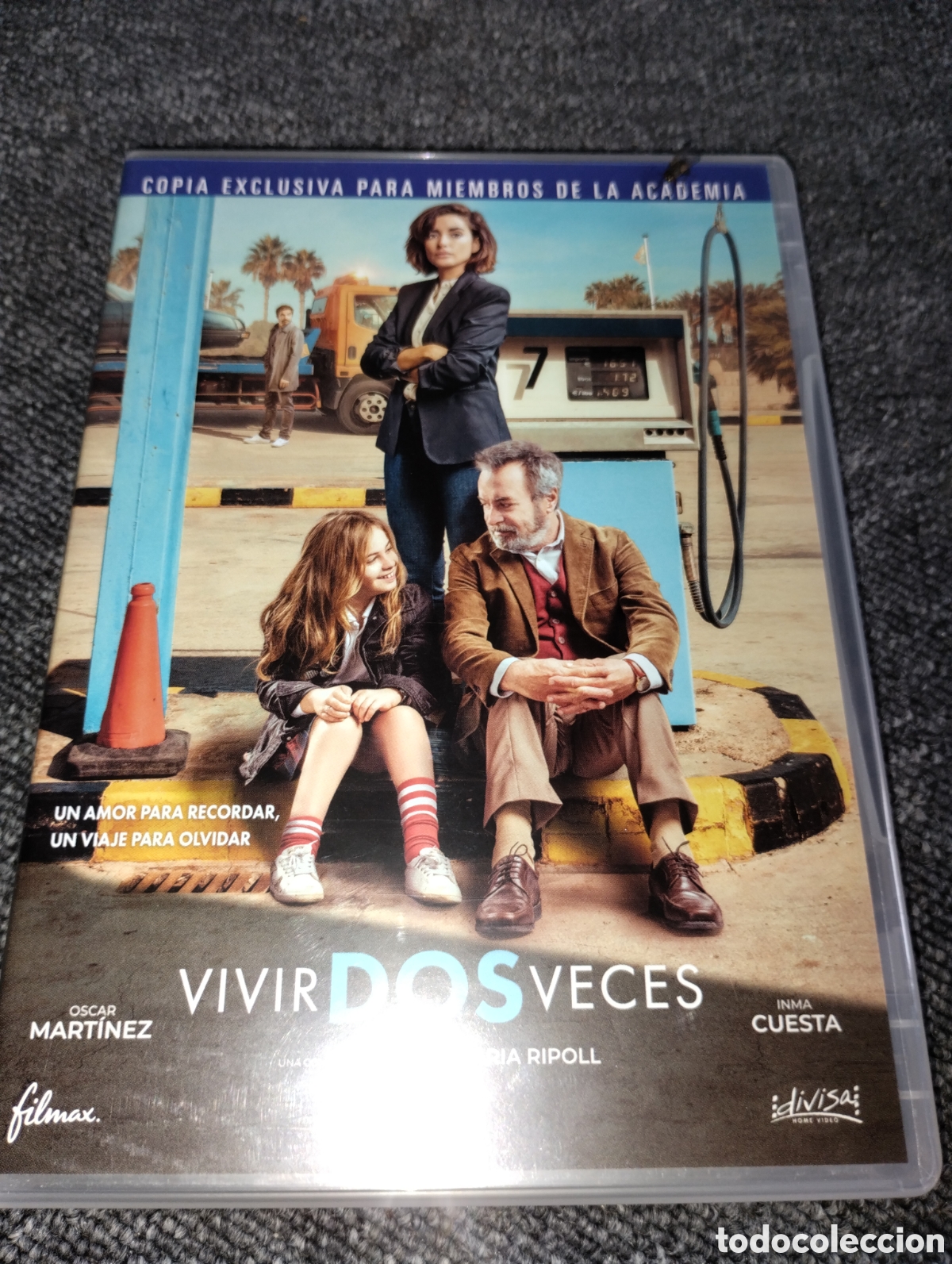 Cine: Vivir dos veces DVD sin usar