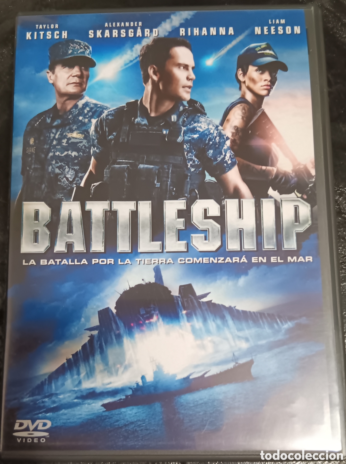 Cine: CINE GOYO ● DVD ● BATTLESHIP ● BATALLA NAVAL ● KITSCH ● NEESON ● RIHANNA ● AA99 X0224 ●