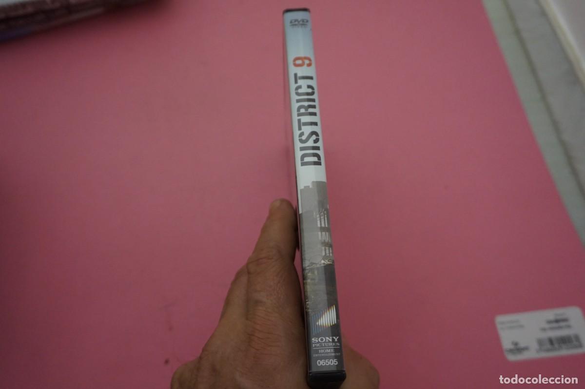 Cine: 1B/ DVD - DISTRICT 9 - PETER JACKSON - Foto 3