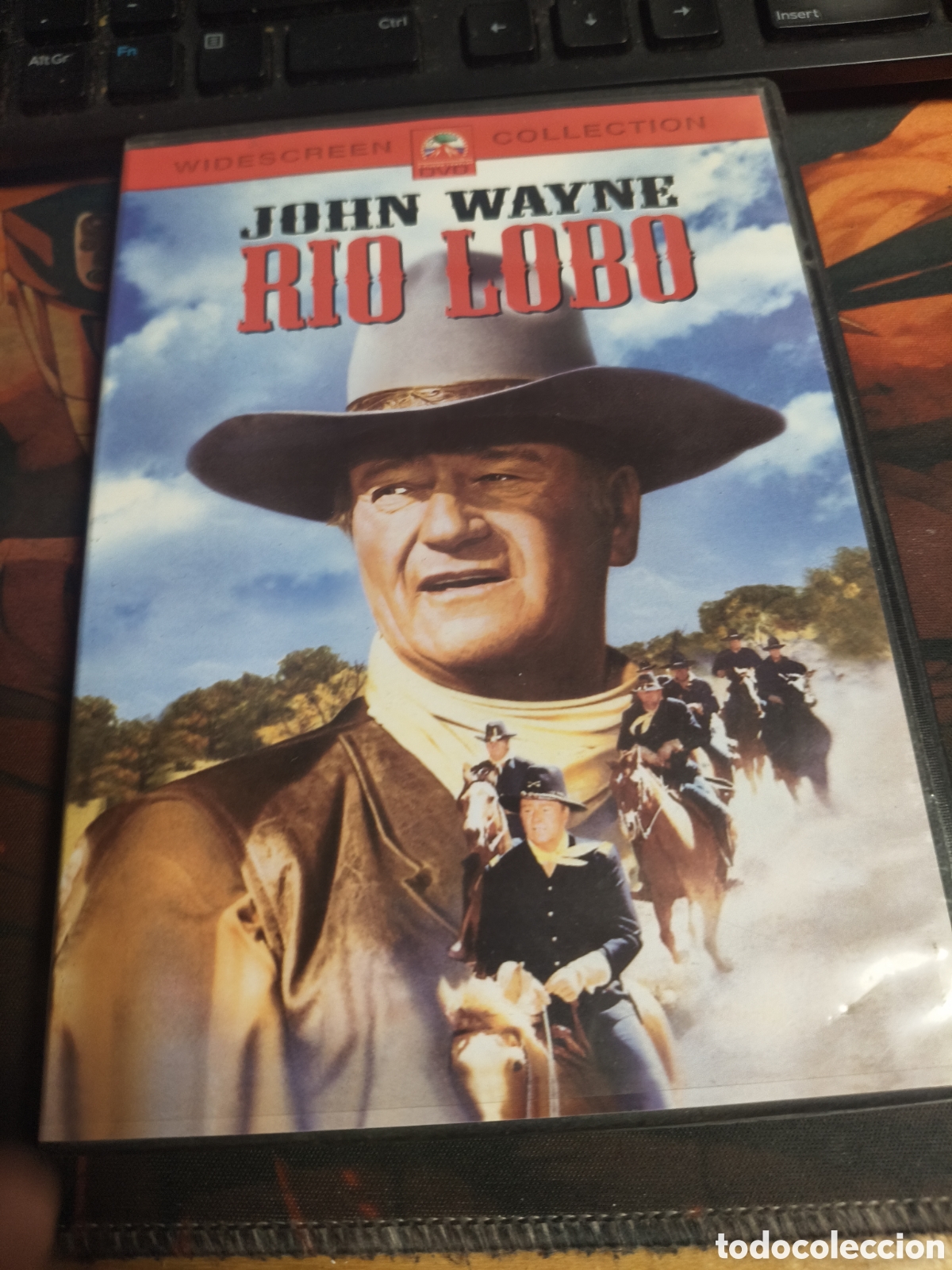 Cine: R&iacute;o lobo DVD ---- 413