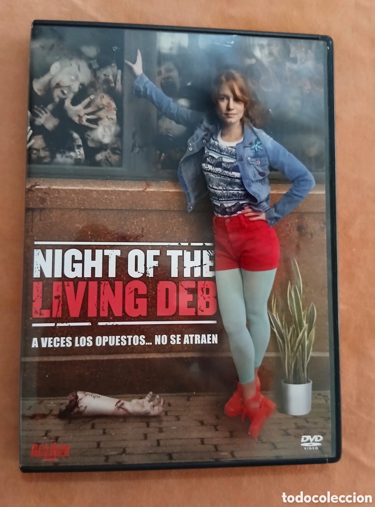 Cine: DVD &bull; NIGHT OF THE LIVING DEB &bull; KYLE RANKIN, MARIA THAYER