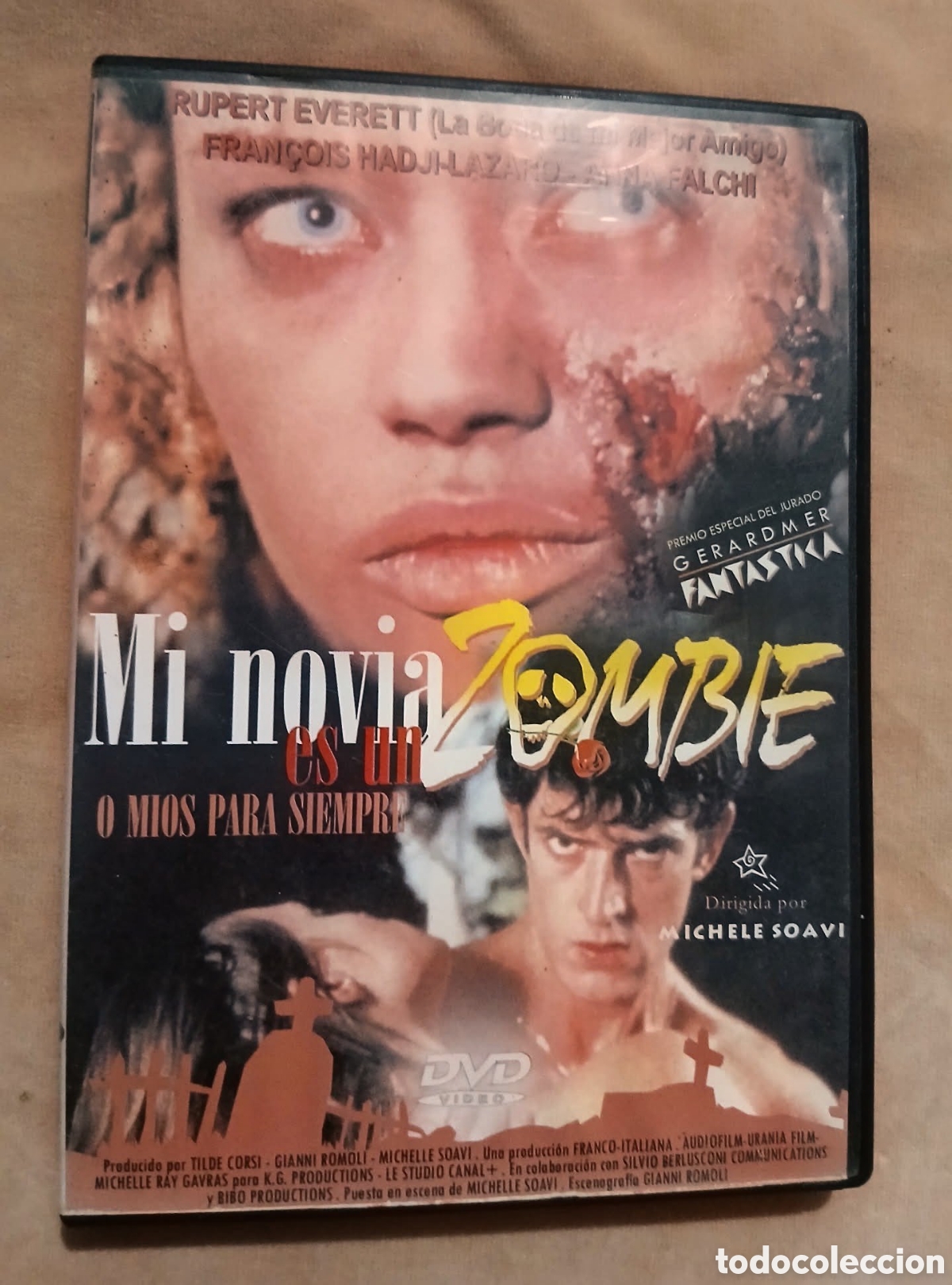 Cine: DVD &bull; MI NOVIA ES UN ZOMBIE &bull; TERROR