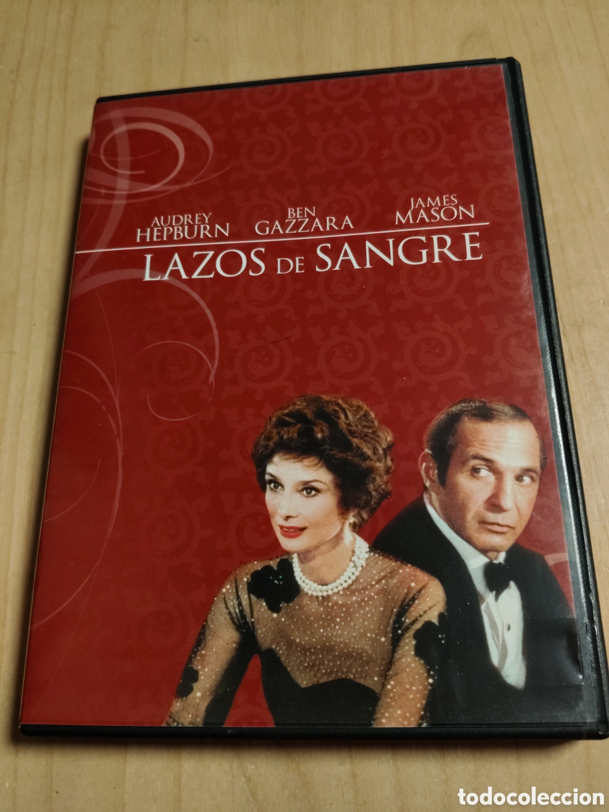 Cine: RD168 lazos de sangre DVD SEGUNDAMANO