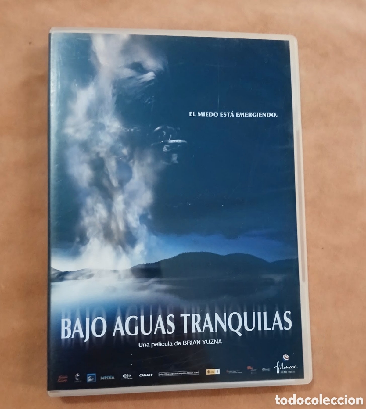 Cine: DVD &bull; BAJO AGUAS TRANQUILAS &bull; BRIAN YUZNA &bull; TERROR