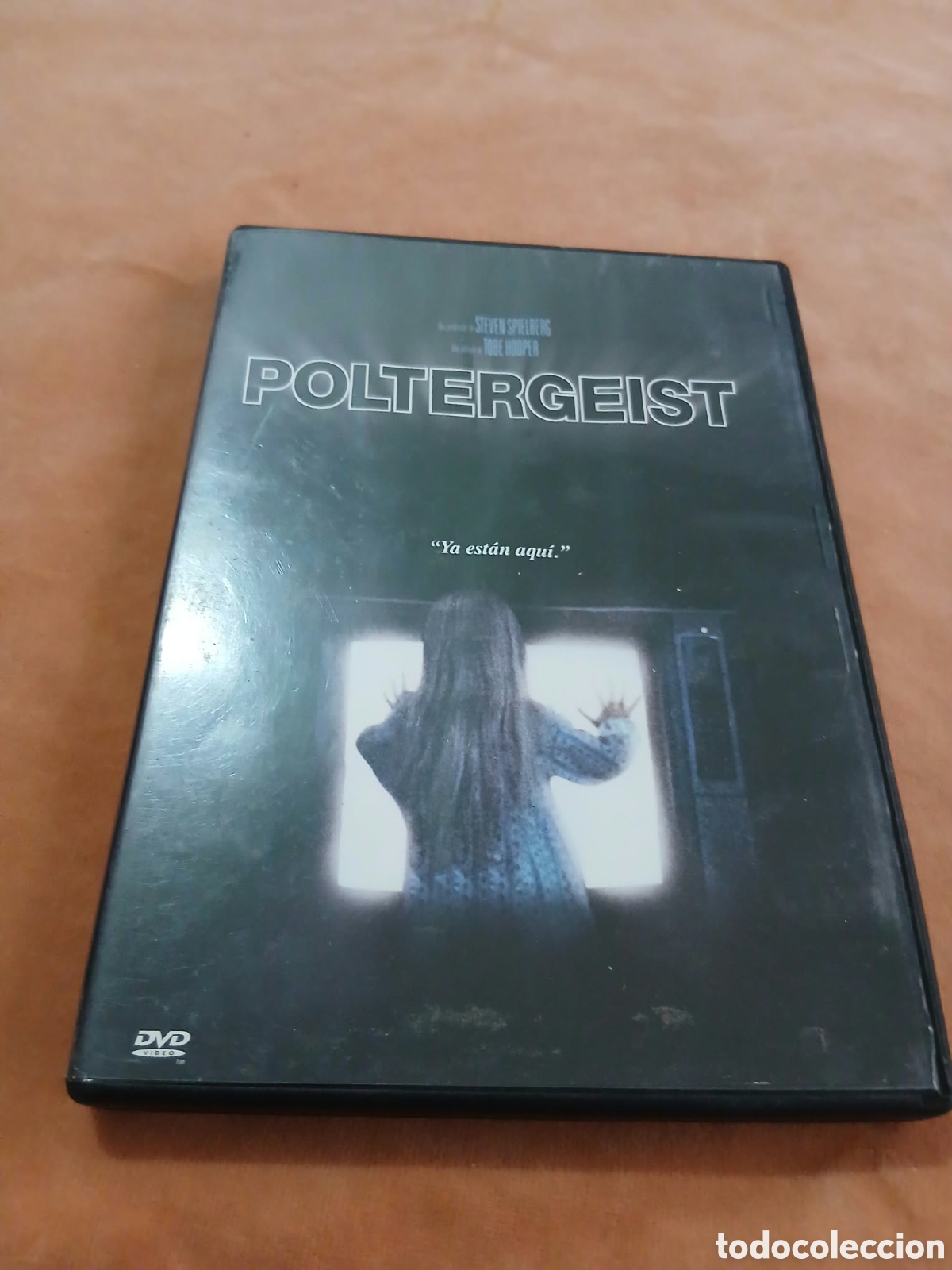 Cine: DVD &bull; POLTERGEIST YA EST&Aacute;N AQU&Iacute; - TERROR