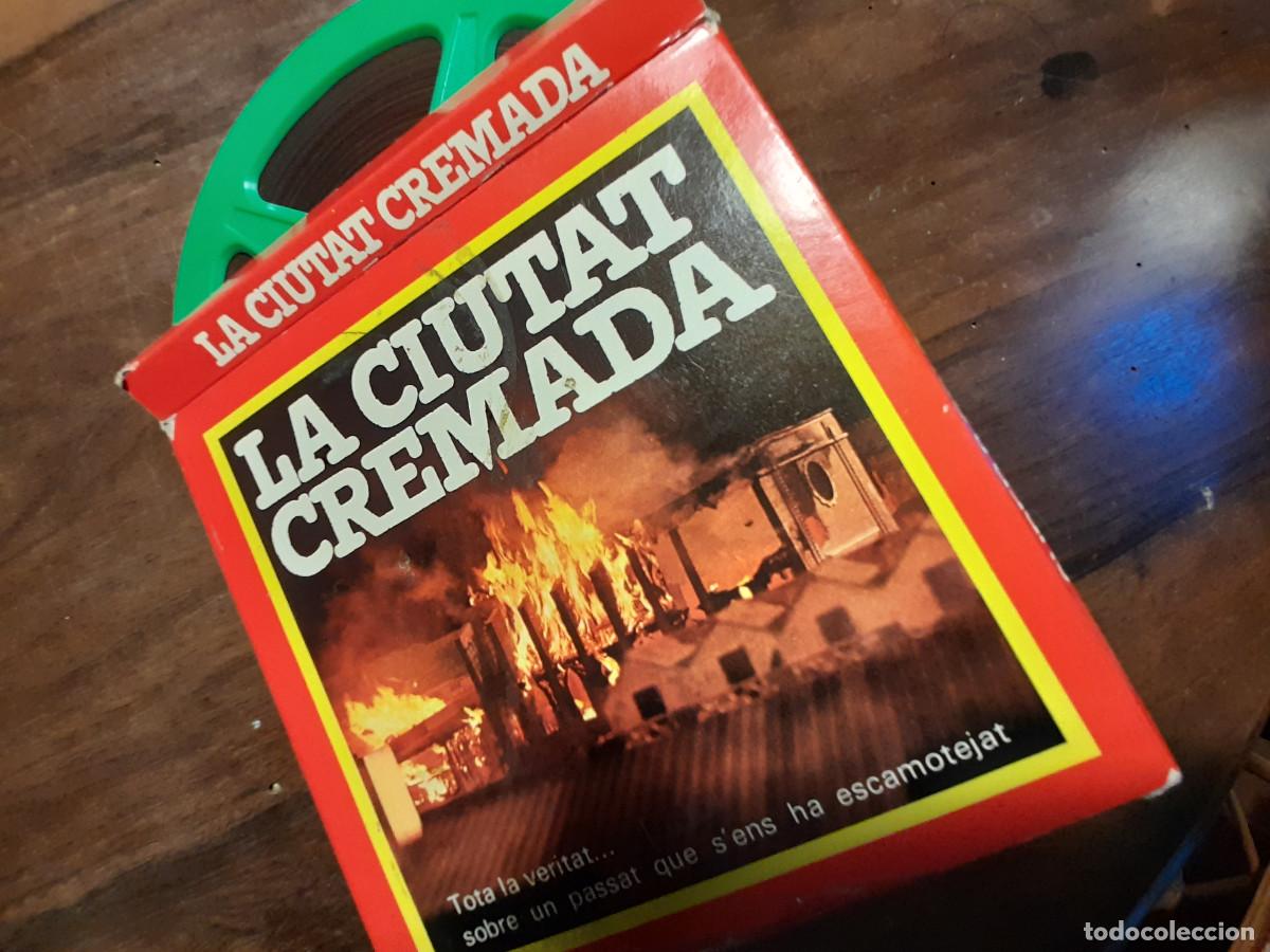 Cine: LA CIUTAT CREMADA. Resumen en 120 metros en super 8mm