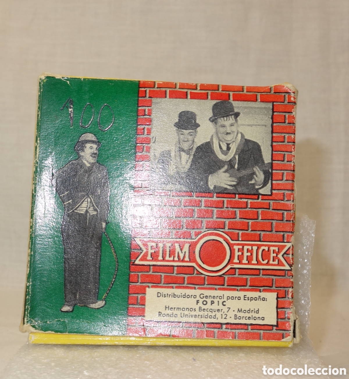 Cinema: pel&iacute;cula cinematogr&aacute;fica muda Charlot super 8mm, sastre de se&ntilde;oras (The Count)