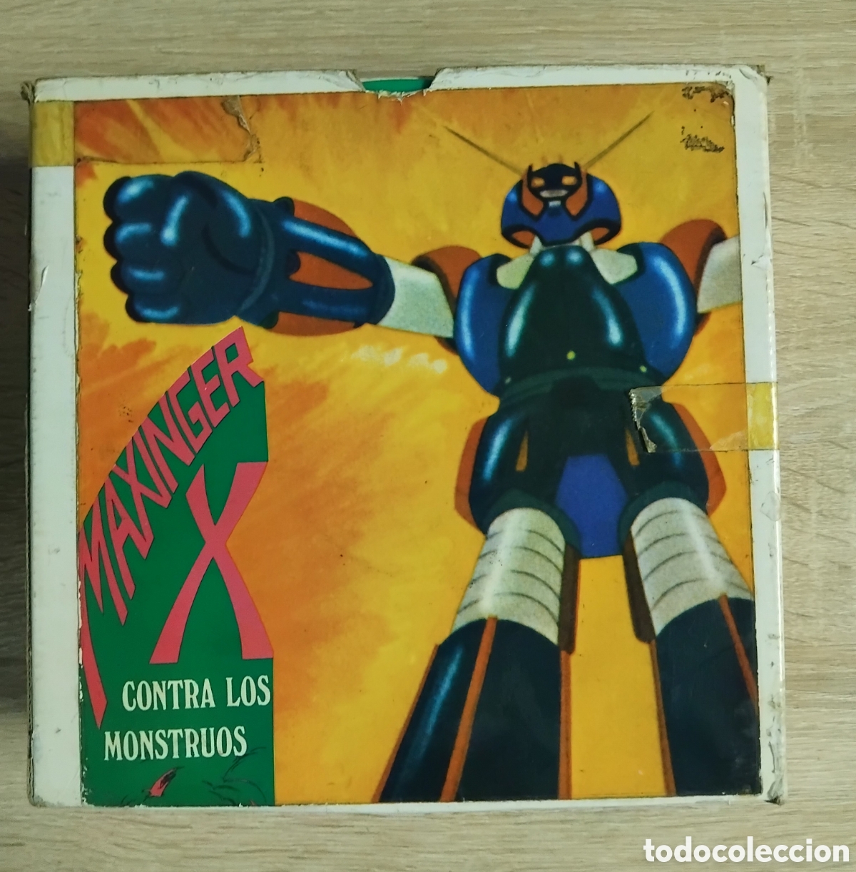 Cine: Maxinger X contra los monstruos SUPER 8