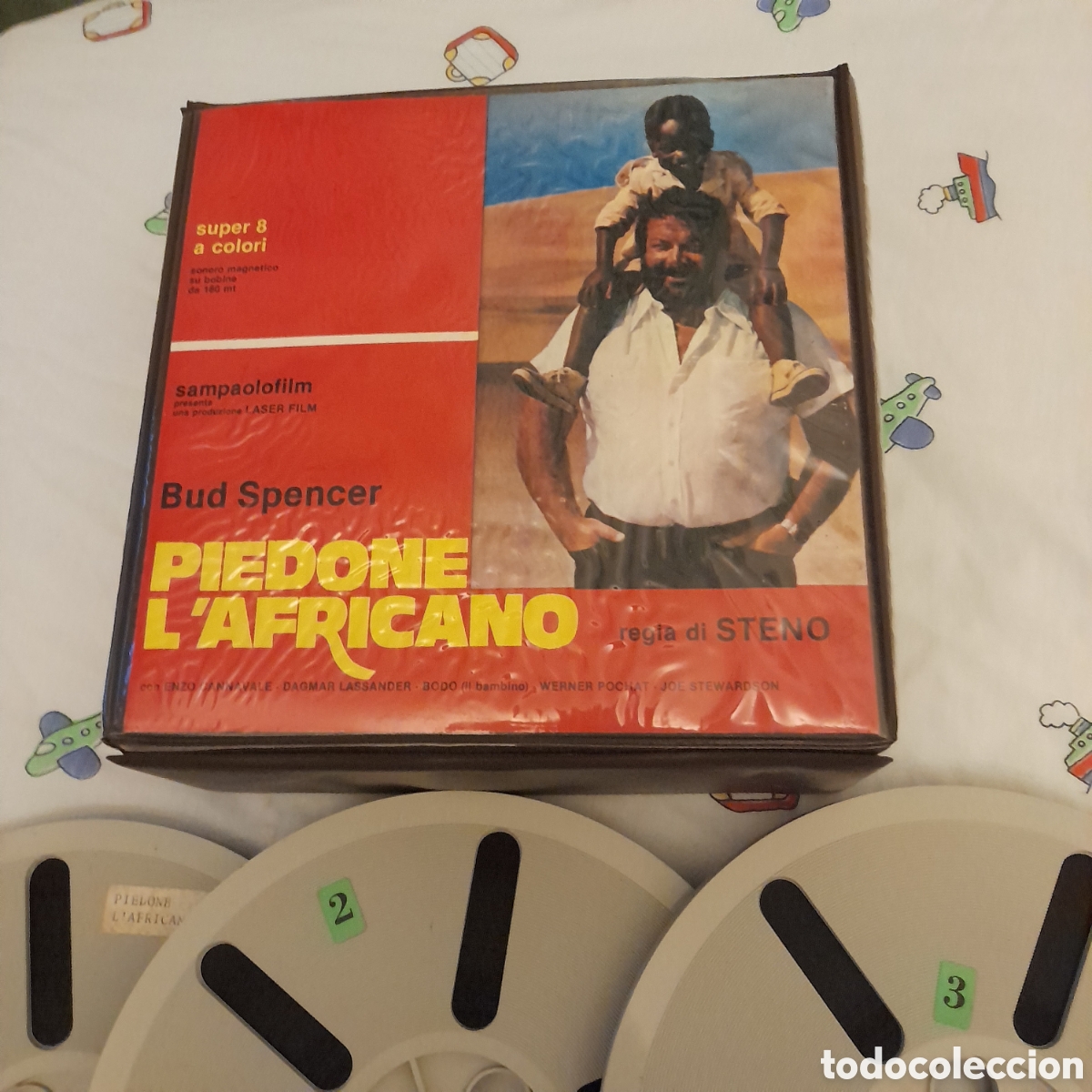 Cinema: Largometraje super8mm PU&Ntilde;OS FUERA 5X180MT