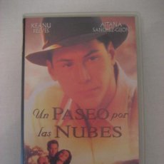 Cine: UN PASEO POR LAS NUBES - VHS -. Lote 26467245