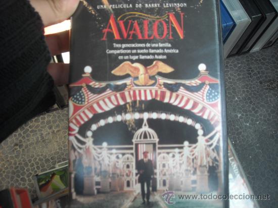 Cine: AVALON - Foto 1