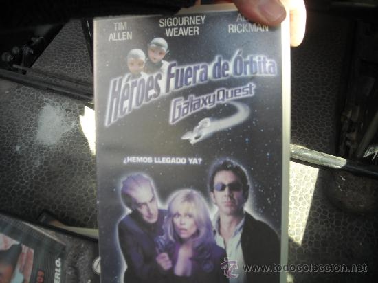 Cinema: HEROES FUERA DE ORBITA