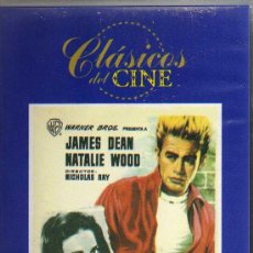 Cine: VHS - REBELDE SIN CAUSA - CLÁSICOS DEL CINE - JAMES DEAN / NATALIE WOOD. Lote 21676549