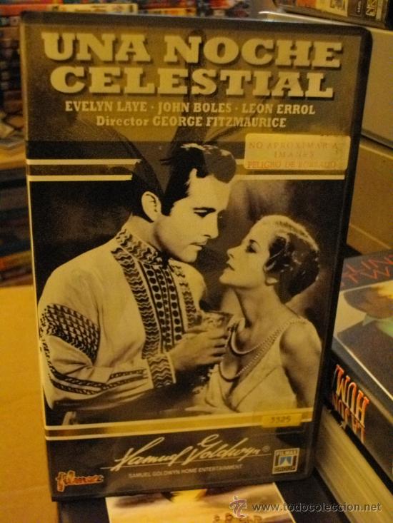 Cinema: UNA NOCHE CELESTIAL---CINECLASICO semi nueva s