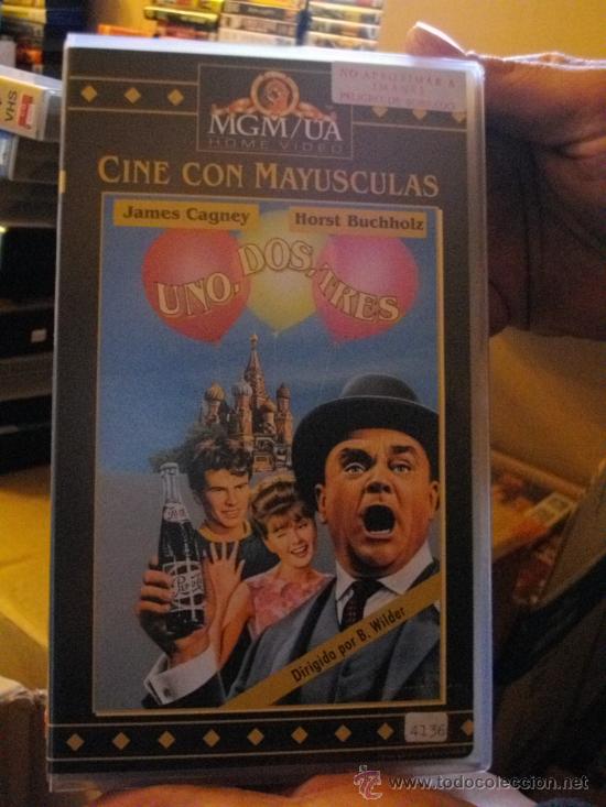 Cine: UNO DOS TRES - Foto 1