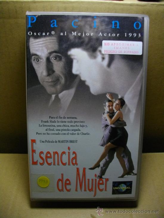 Cine: ESENCIA DE MUJER - Foto 1