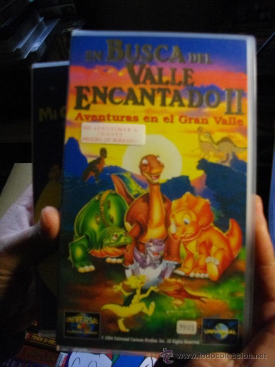 Cine: EN BUSCA DEL VALLE ENCANTADO 2__DIBUJOS ANIMADOS --VHS
