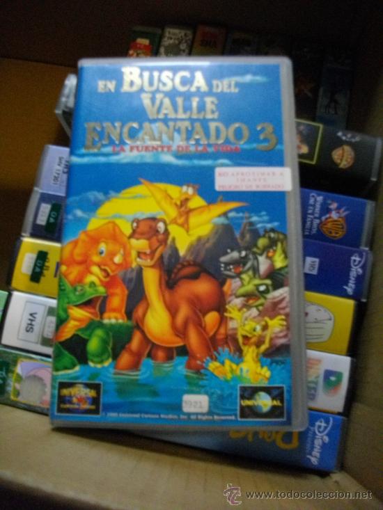 Cine: EN BUSCA DEL VALLE ENCANTADO 3__DIBUJOS ANIMADOS --VHS--compra minima 10&euro;u--