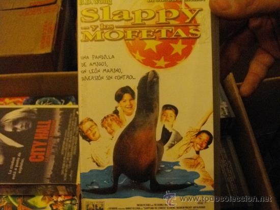 Kino: SLAPPY Y LOS MOFETAS