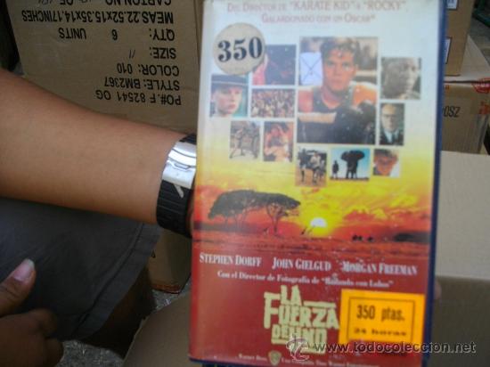 Cinema: LA FUERZA DE UNO/ VHS PEDIDO MINIMO 10&euro; EU