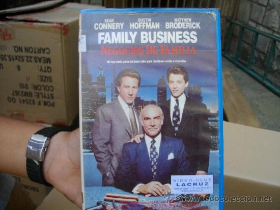 Cinema: NEGOCIOS DE FAMILIA( COMPRA MINIMO 10&euro; EU)