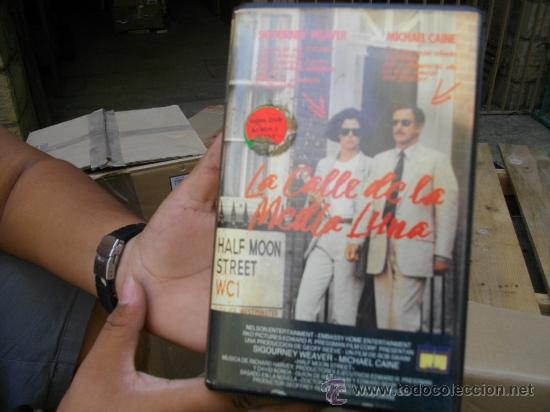 Kino: LA CALLE DE LA MEDIALUNA / PEDIDO MINIMO 10&euro;EU VHS