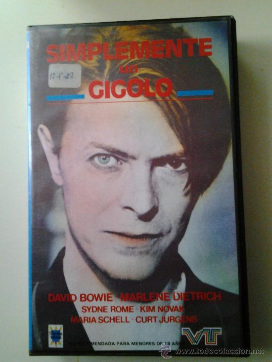 Cine: VHS SIMPLEMENTE UN GIGOLO - DAVID BOWIE - Foto 1
