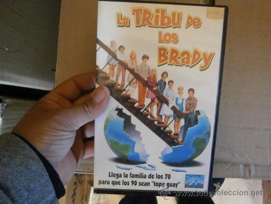 Kino: LA TRIBU DE LOS BRADY-VHS-COMPRA MINIMA 10 EU-