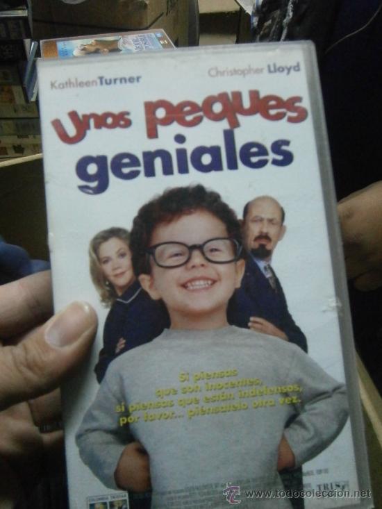 Cine: UNOS PEQUES GENIALES--VHS COMPRA MINIMA 10&euro; EU----