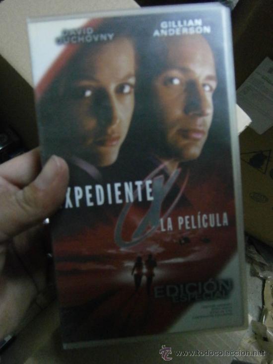 Cin&eacute;ma: EXPENDIENTE X-VHS.COMPRA MINIMA 10 EU