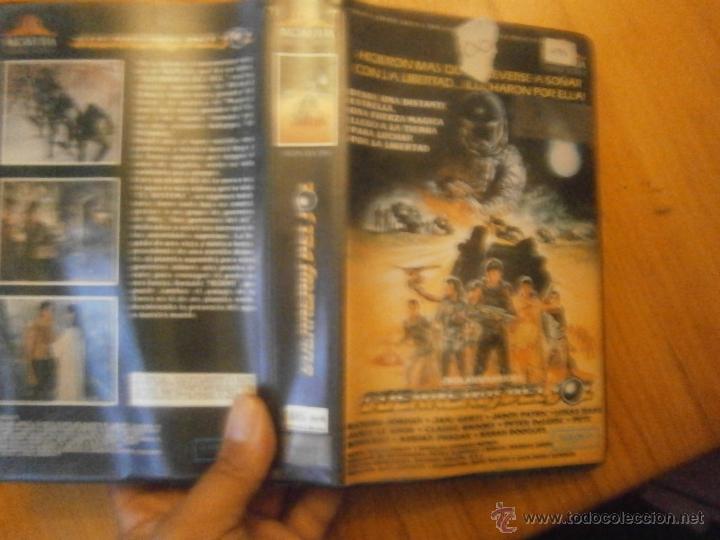 Cine: GUERREROS DEL SOL -VHS caja grande