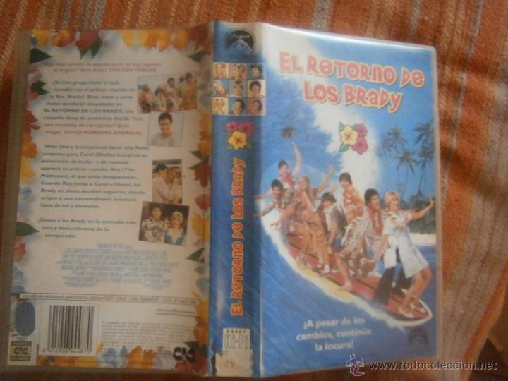 Kino: EL RETORNO DE LOS BRADY -VHS -VHS-VENTA MINIMA 10 EU