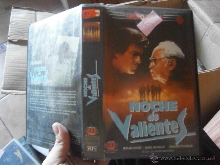 Cine: NOCHE DE VALIENTES-VHS-venta minima 10euros-vhs