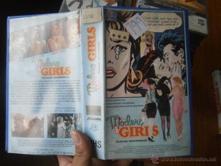 Cine: MODERN GIRIS -VHS