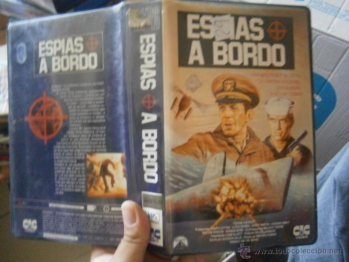 Kino: ESPIAS A BORDO-VHS