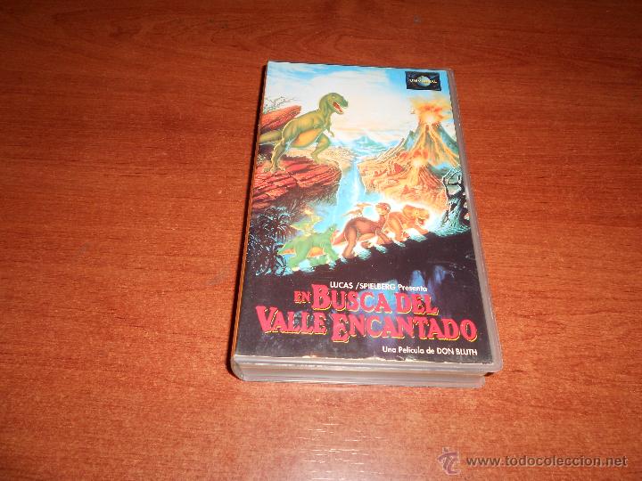 Cine: CINE VHS: EN BUSCA DEL VALLE ENCANTADO (LUCAS-SPIELBERG PRESENTA)