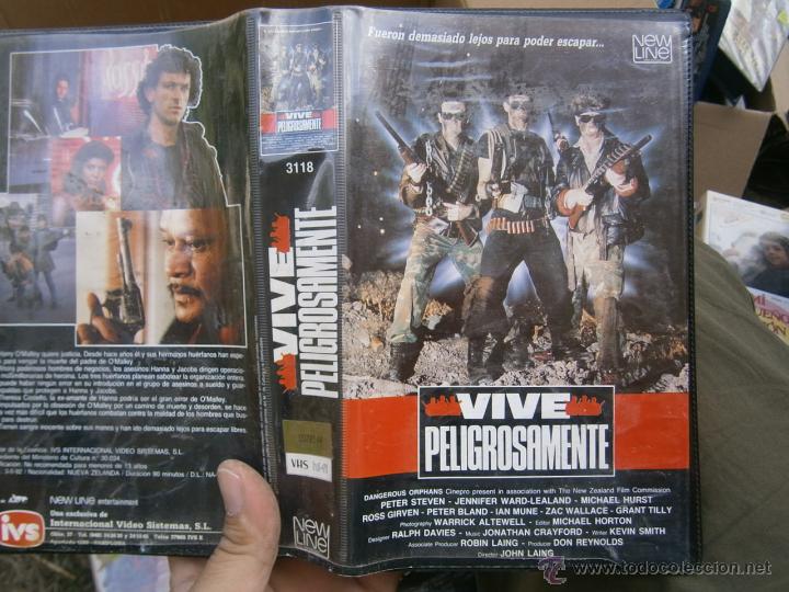 Cine: VIVE PELIGROSAMENTE-VHS - Foto 1