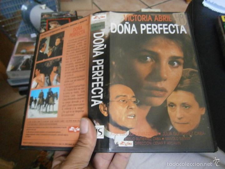 Cinema: DO&Ntilde;A PERFECTA-VHS(COMPRA MINIMA 10 EUR---)
