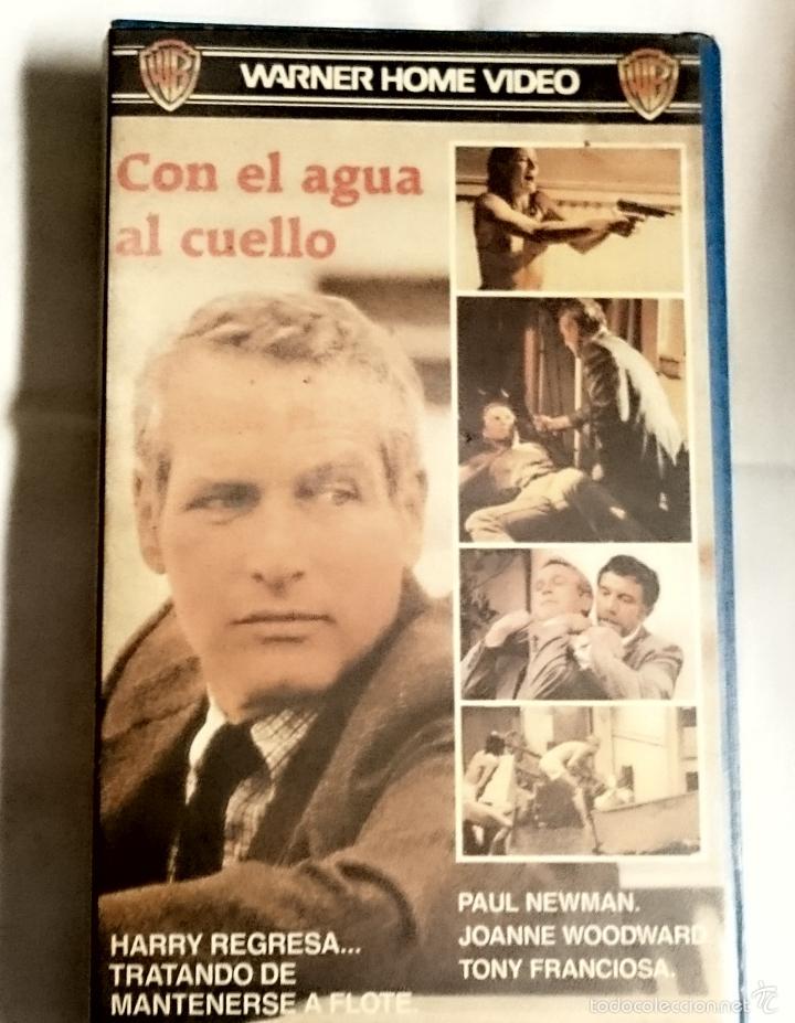 Cine: Con el agua al cuello VHS - Foto 1