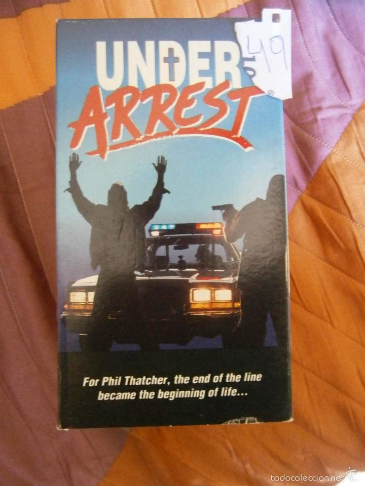 Kino: UNDER ARREST-VHS(COMPRA MINIMA 10 EURO---)