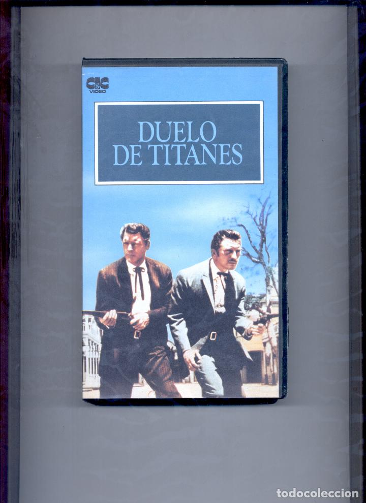 Cine: DUELO DE TITANES - Foto 1