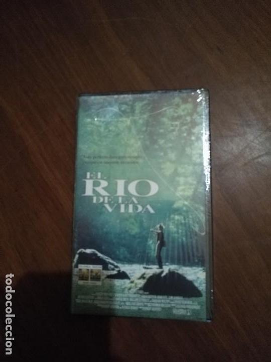 Cine: VHS PRECINTADO EL RIO DE LA VIDA - Foto 4