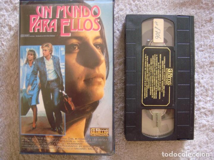 Vhs Un Mundo Para Ellos Un Sexto Sentido Sold Through Direct Sale 91137465 Can you feel me dancing? antiques art books and collectables