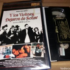 Cinéma: Y LOS VIOLINES DEJARON DE SONAR- VHS- DIR: ALEXANDER RAMATI. Lote 98070764