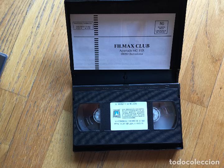 Cine: DRACULA Y LAS MELLIZAS, Peter Cushing, VHS - Foto 2