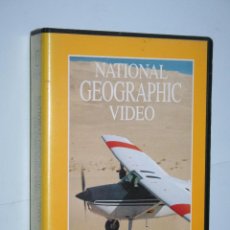Cine: VOLANDO SOBRE AFRICA *** VHS NATIONAL GEOGRAPHIC *** TRIPICTURES VIDEO. Lote 114618595